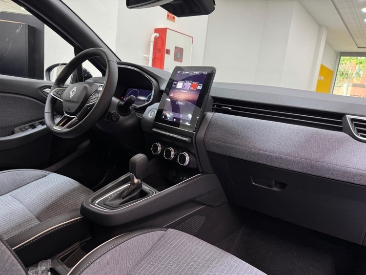 Renault Clio Techno foto 11
