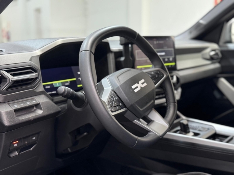 Dacia Bigster Hybrid 155 Journey foto 8