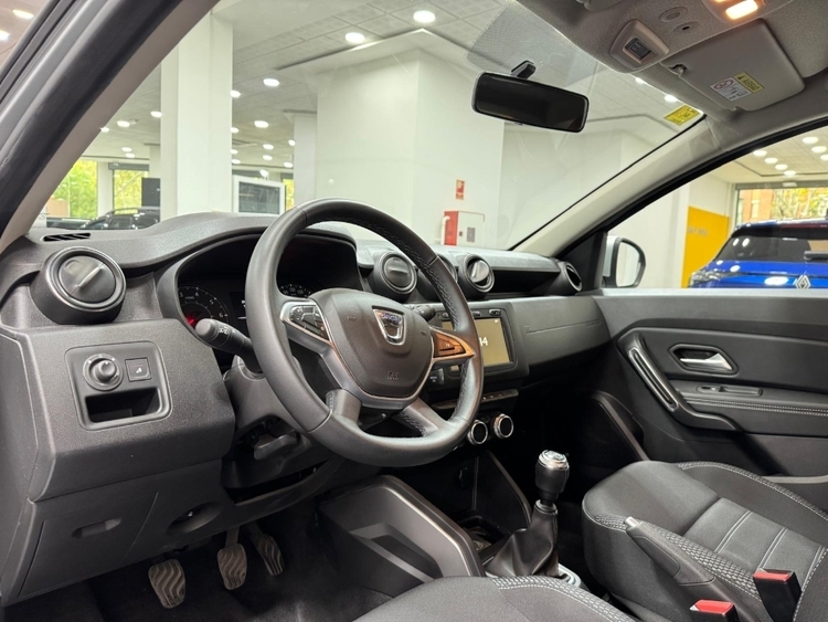DACIA DUSTER PRESTIGE foto 6