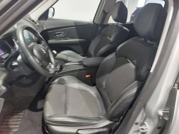 Renault Scenic Grand Zen foto 14