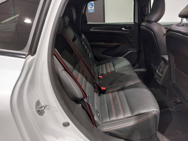 Renault Arkana R.S. Line foto 17