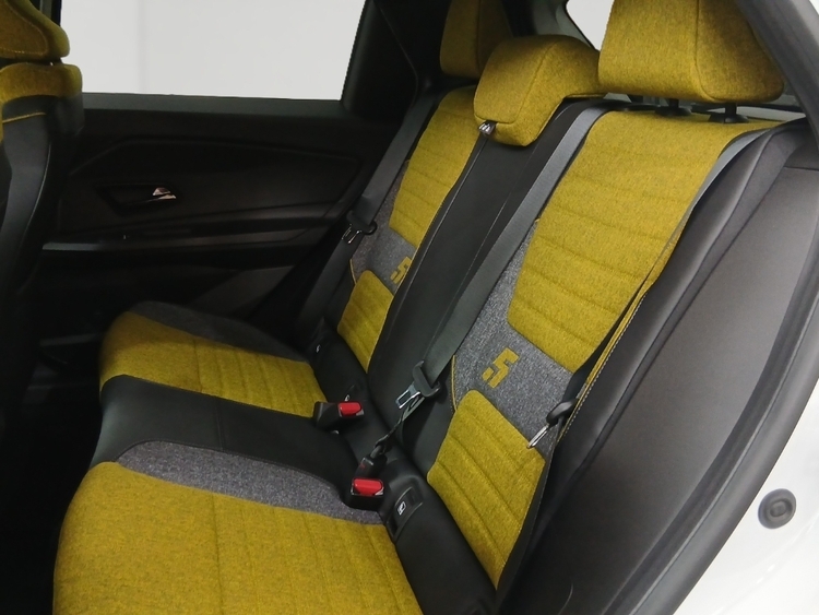 Renault 5 E-Tech 150 autonomía confort Iconic cinq foto 13