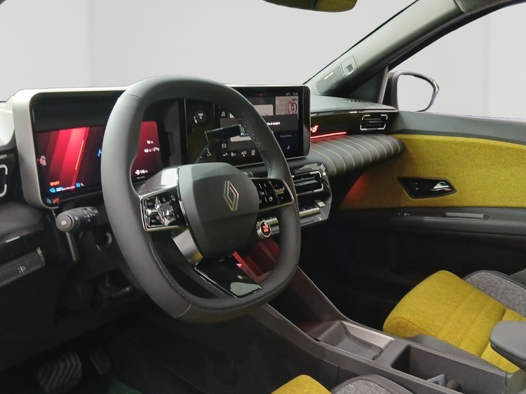 Renault 5 E-Tech 150 autonomía confort Iconic cinq foto 6