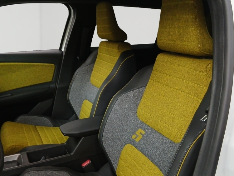 Renault 5 E-Tech 150 autonomía confort Iconic cinq foto 11